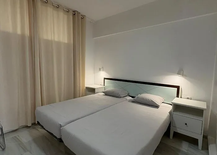 Palm Breeze Retreat - La Caleta