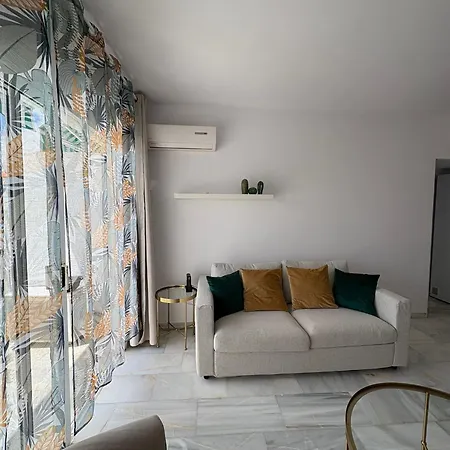 Palm Breeze Retreat - La Caleta Lejlighed *