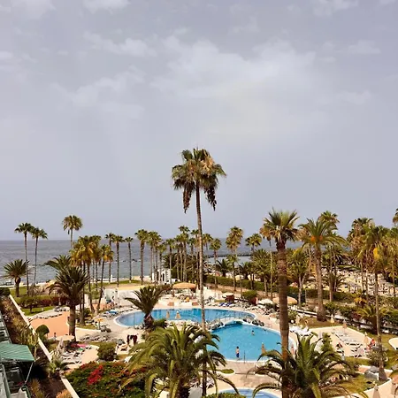 Palm Breeze Retreat - La Caleta Lejlighed