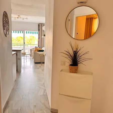 Palm Breeze Retreat - La Caleta Lejlighed